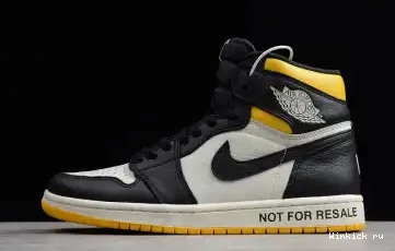 LS VARSITY 1 MAIZE AIR JORDAN NO 0504